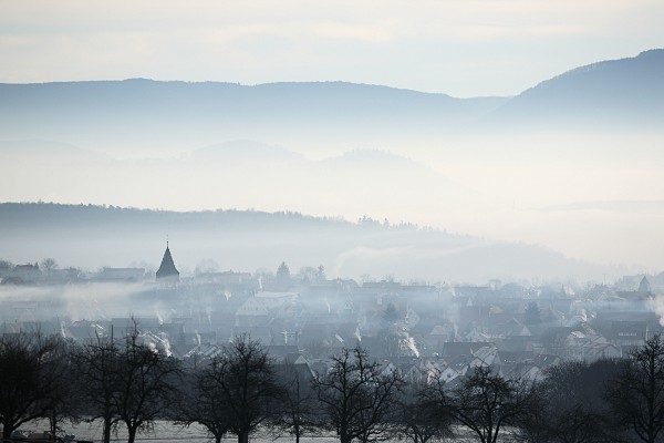 Walddorf, Nebel im Neckartal und Albtrauf