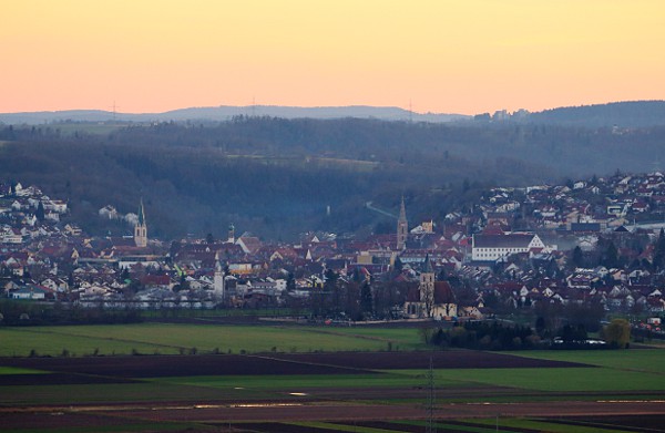 Rottenburg nach Sonnenuntergang mit Abendrot, Blick vom Spitzberg