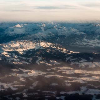 Luftbild von Sigriswilgrat, Gggisgrat und dem Thunersee