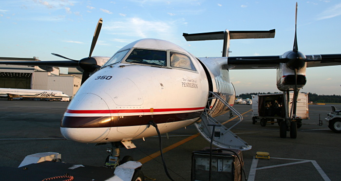 N350PH - Horizon Air Dash 8Q-200