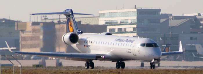D-ACPK - Lufthansa CityLine Bombardier CRJ700