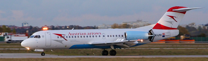 OE-LFH - Austrian arrows Fokker 70