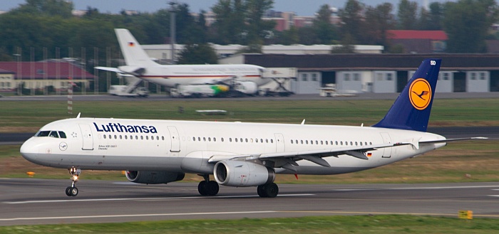 D-AISD - Lufthansa Airbus A321
