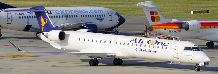 EI-DRJ - Air One CityLiner Bombardier CRJ900