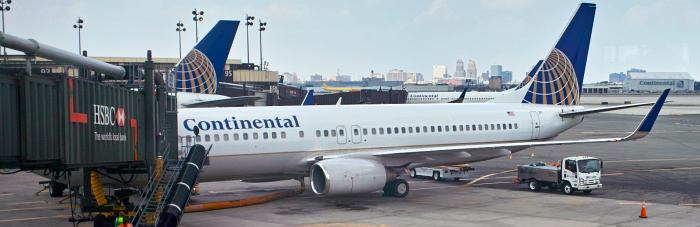N34222 - Continental Boeing 737-800