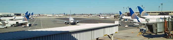 N75429 - Continental Boeing 737-900