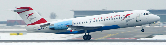 OE-LFG - Austrian arrows Fokker 70