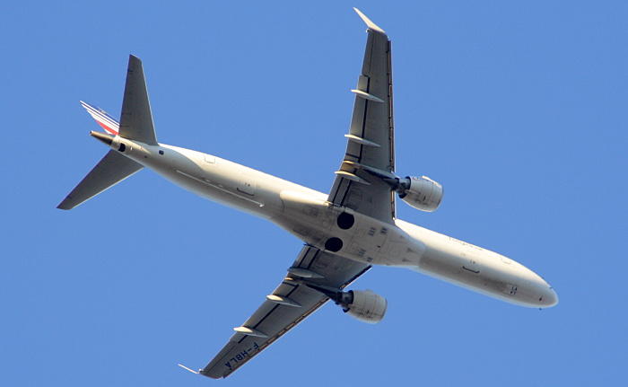 F-HBLA - Régional Embraer 190
