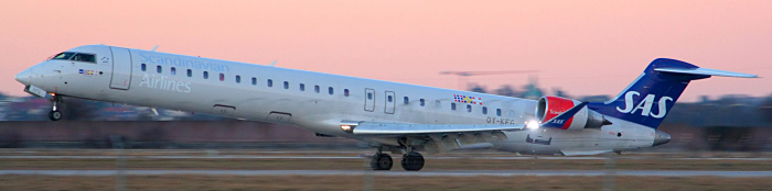 OY-KFG - SAS Bombardier CRJ900