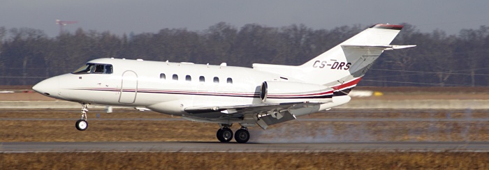 CS-DRS - NetJets Raytheon Hawker