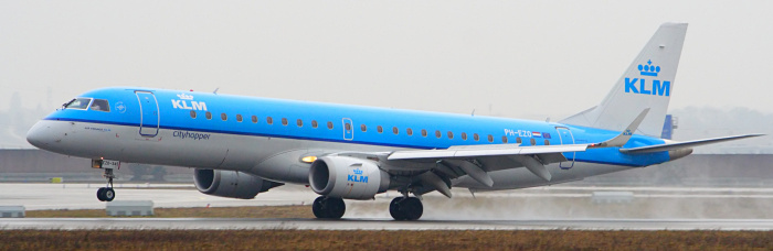 PH-EZO - KLM cityhopper Embraer 190