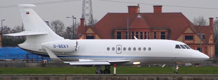 D-BEKY - ? Dassault Falcon (2)