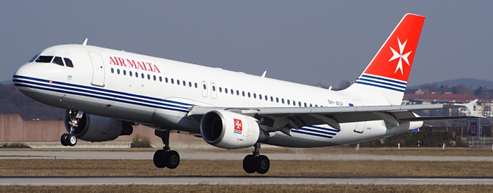 9H-AEP - Air Malta Airbus A320