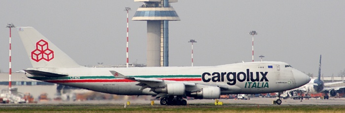 LX-KCV - Cargolux Italia Boeing 747-400 Frachter
