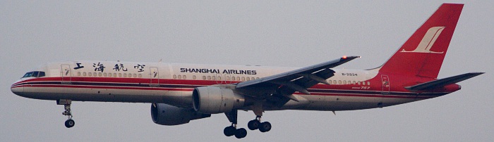 B-2834 - Shanghai Airlines Boeing 757-200