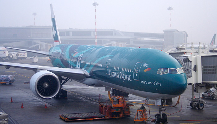 B-KPF - Cathay Pacific Boeing 777-300