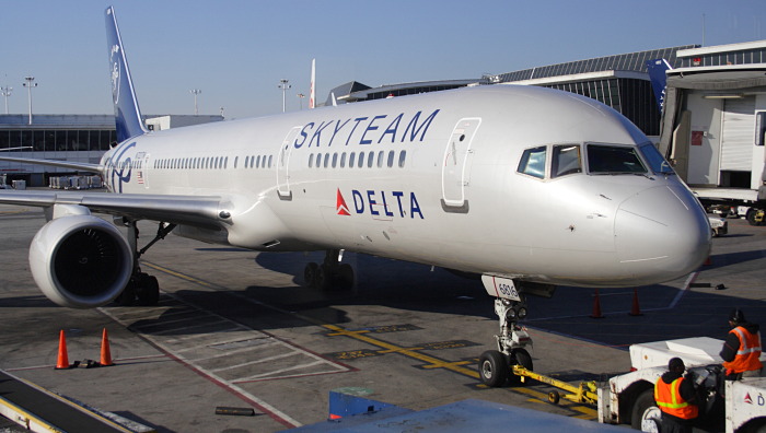 N722TW - Delta Boeing 757-200