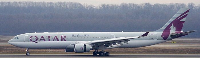 A7-AEM - Qatar Airways Airbus A330-300