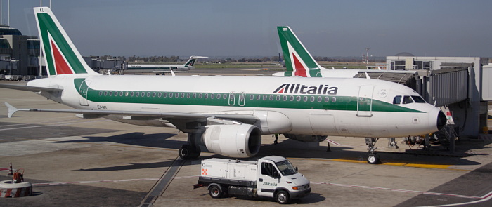 EI-IKL - Alitalia Airbus A320