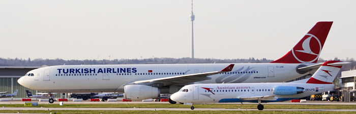 TC-JNN - Turkish Airlines Airbus A330-300