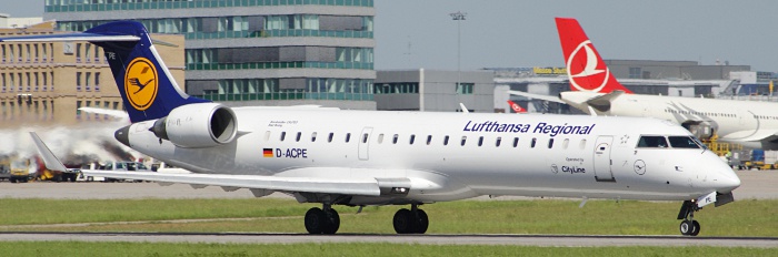 D-ACPE - Lufthansa CityLine Bombardier CRJ700