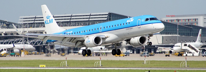 PH-EZR - KLM cityhopper Embraer 190