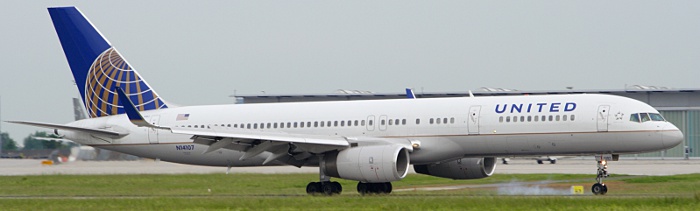 N14107 - United Boeing 757-200