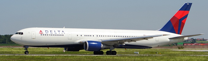 N394DL - Delta Boeing 767-300