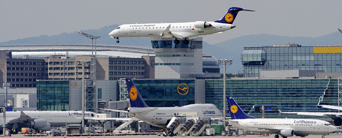 D-ACPG - Lufthansa CityLine Bombardier CRJ700