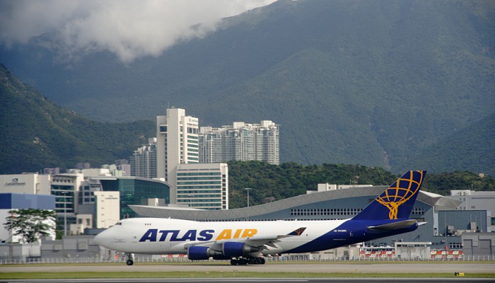 N412MC - Atlas Air Boeing 747-400 Frachter