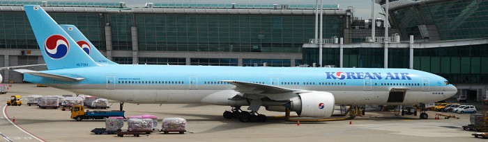 HL7783 - Korean Air Boeing 777-300