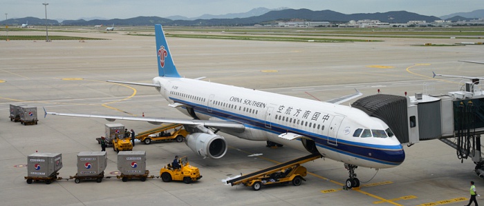 B-2285 - China Southern Airbus A321