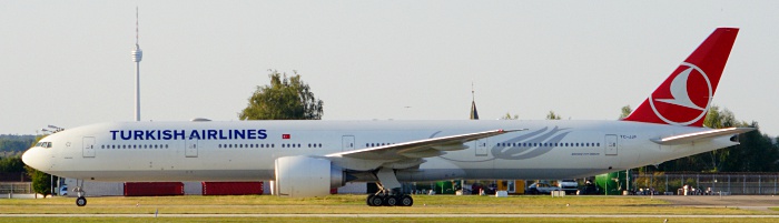 TC-JJP - Turkish Airlines Boeing 777-300