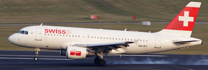 HB-IPY - Swiss Airbus A319