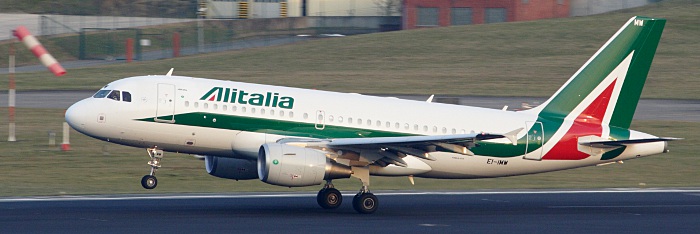 EI-IMW - Alitalia Airbus A319