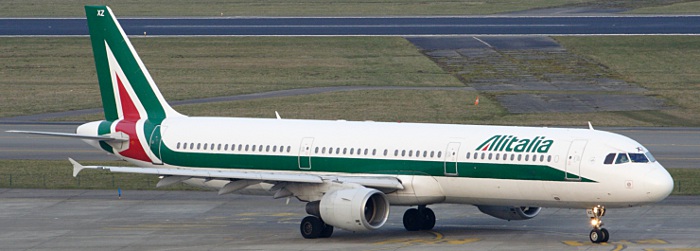 EI-IXZ - Alitalia Airbus A321