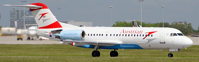 OE-LFK - Austrian Airlines Fokker 70