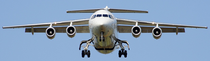 HB-IXU - Swiss European Air Lines Avro RJ100