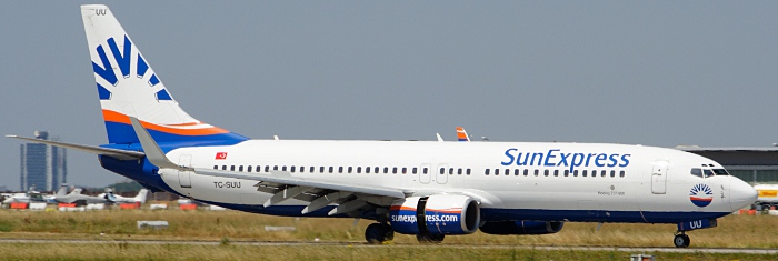 TC-SUU - SunExpress Boeing 737-800