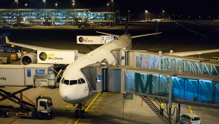 D-AIHE - Lufthansa Airbus A340-600