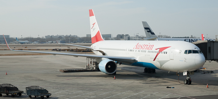 OE-LAT - Austrian Airlines Boeing 767-300