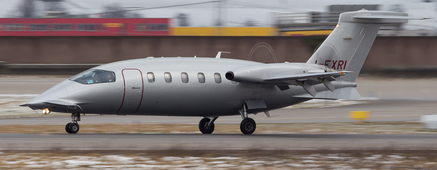 I-FXRI - ? Piaggio P.180 Avanti