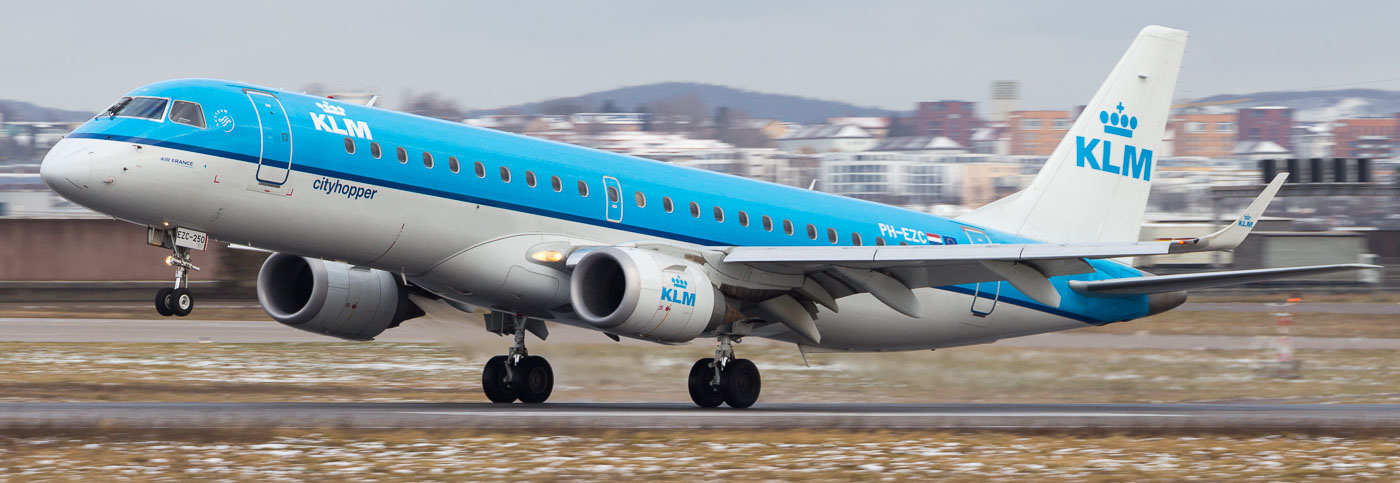 PH-EZC - KLM cityhopper Embraer 190