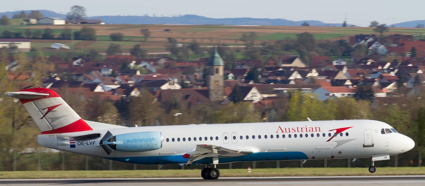 OE-LVF - Austrian Airlines Fokker 100