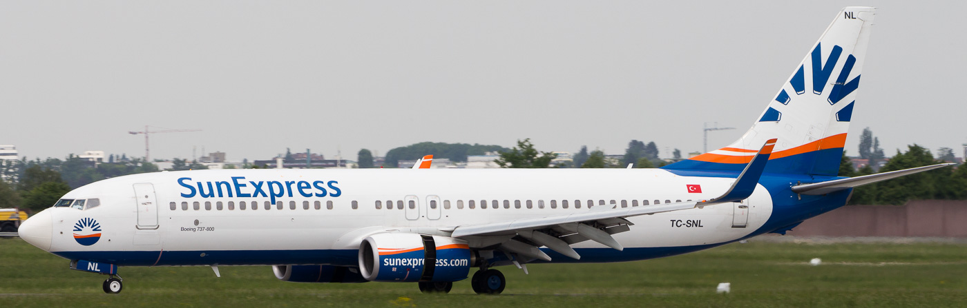 TC-SNL - SunExpress Boeing 737-800