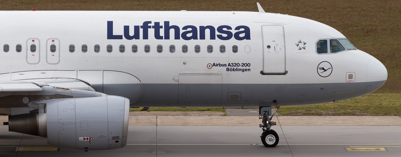 D-AIZI - Lufthansa Airbus A320