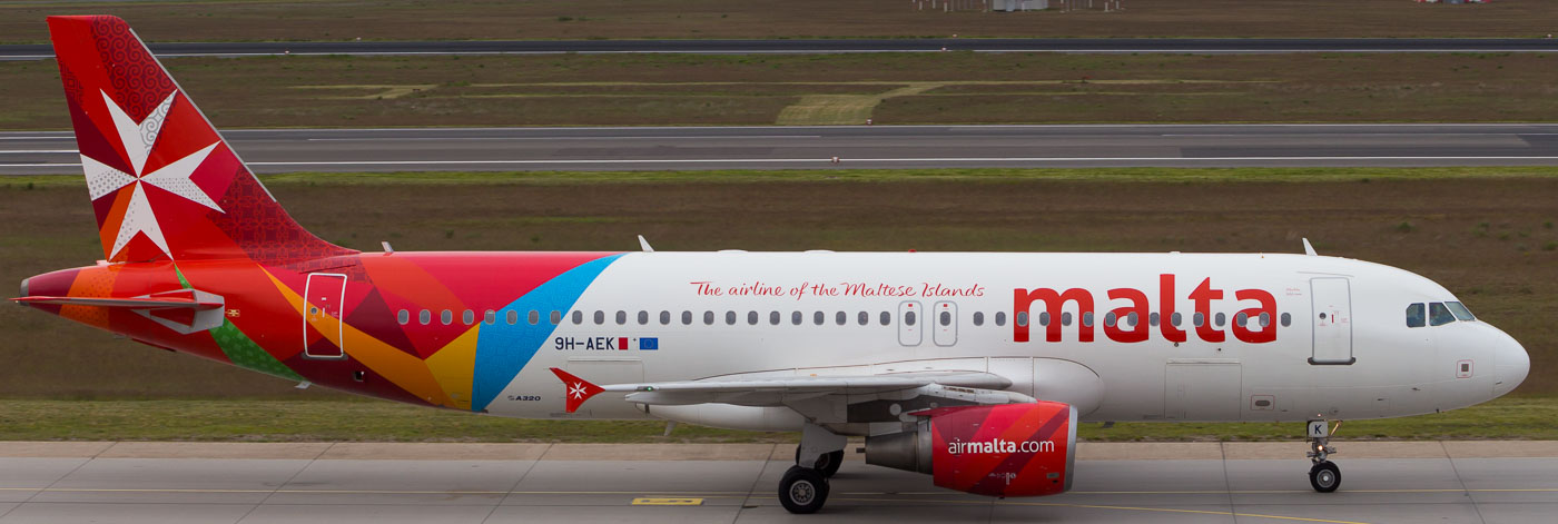 9H-AEK - Air Malta Airbus A320