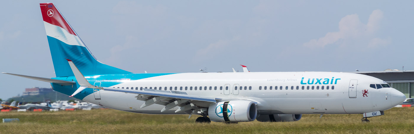 LX-LGV - Luxair Boeing 737-800