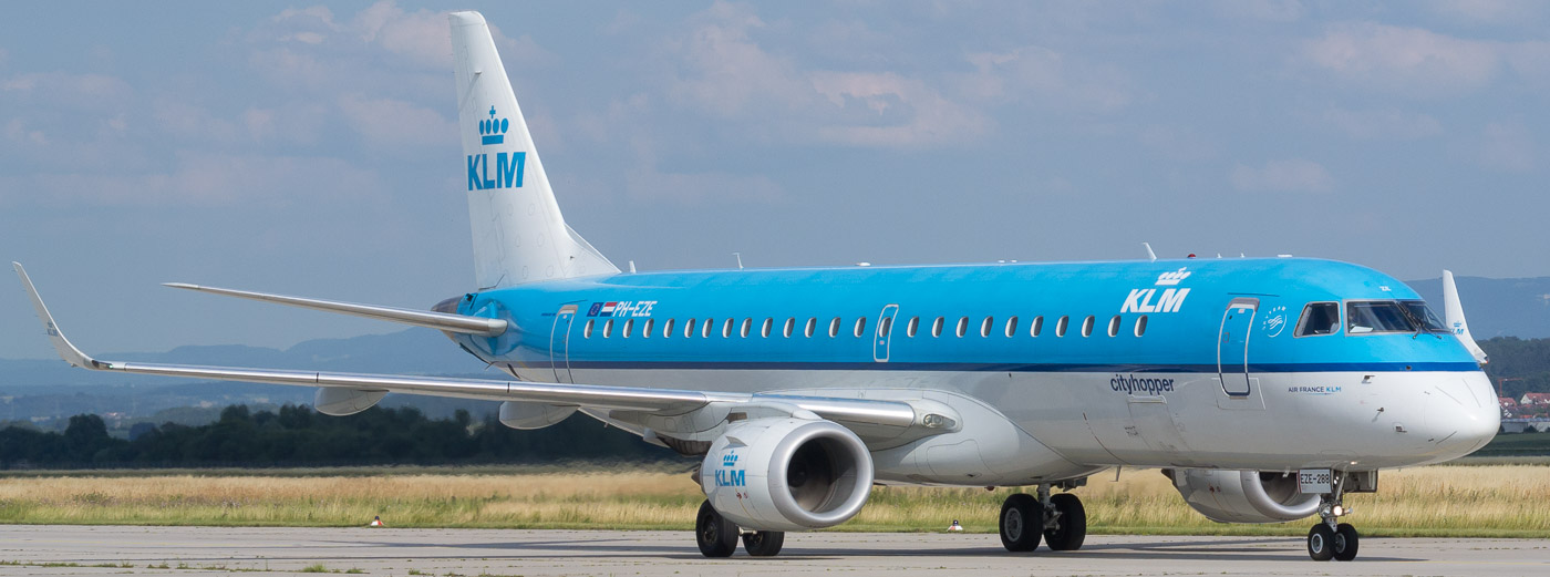 PH-EZE - KLM cityhopper Embraer 190