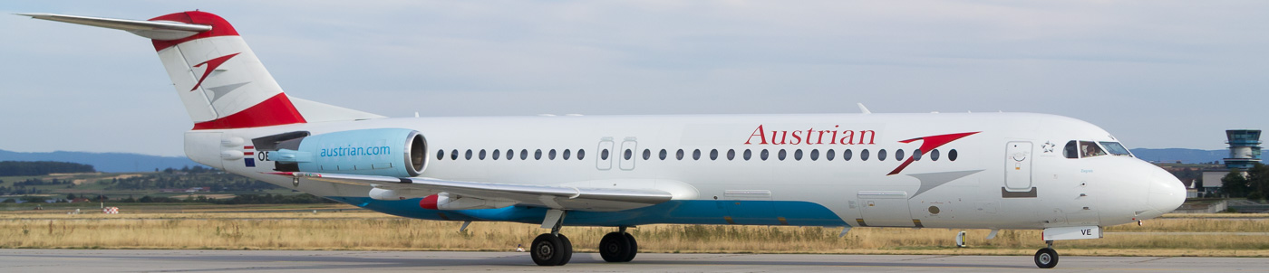 OE-LVE - Austrian Airlines Fokker 100